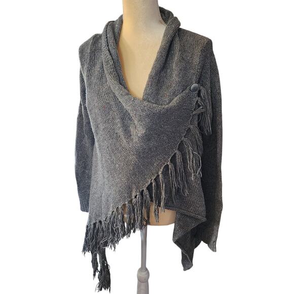 Love Stitch Sweaters - Love Stitch Gray Knit Wrap Sweater with Fridge Size Medium